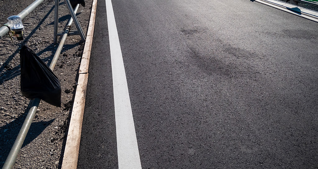 舗装され綺麗になった道路